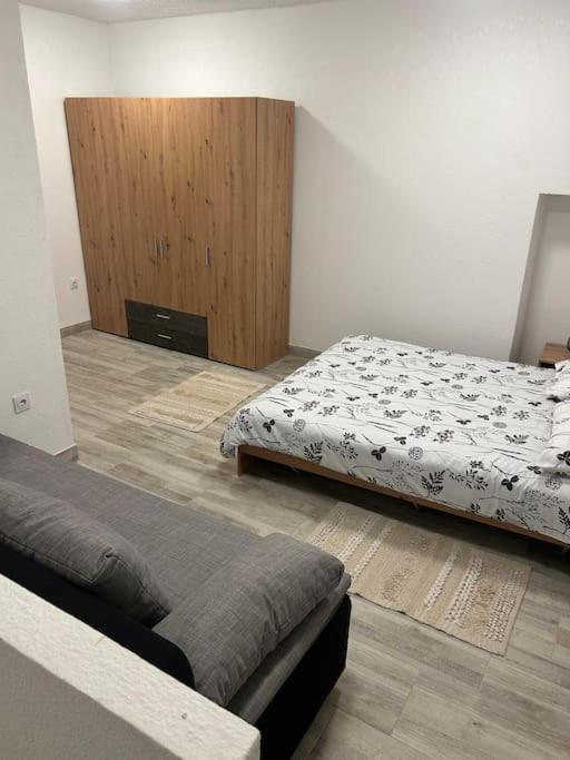Apartman Kastel Kaštela Exteriör bild
