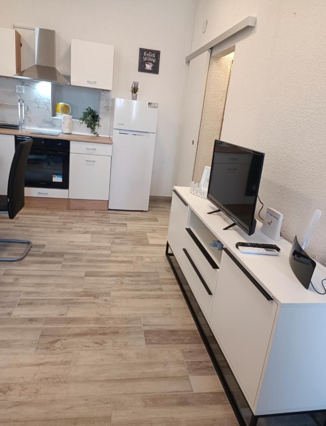 Apartman Kastel Kaštela Exteriör bild